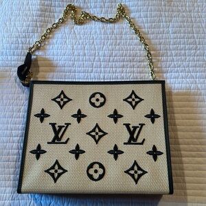 Louis Vuitton summer bag